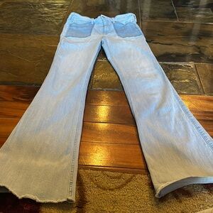 Really fun Hollister flare jeans with funky front and back pockets.